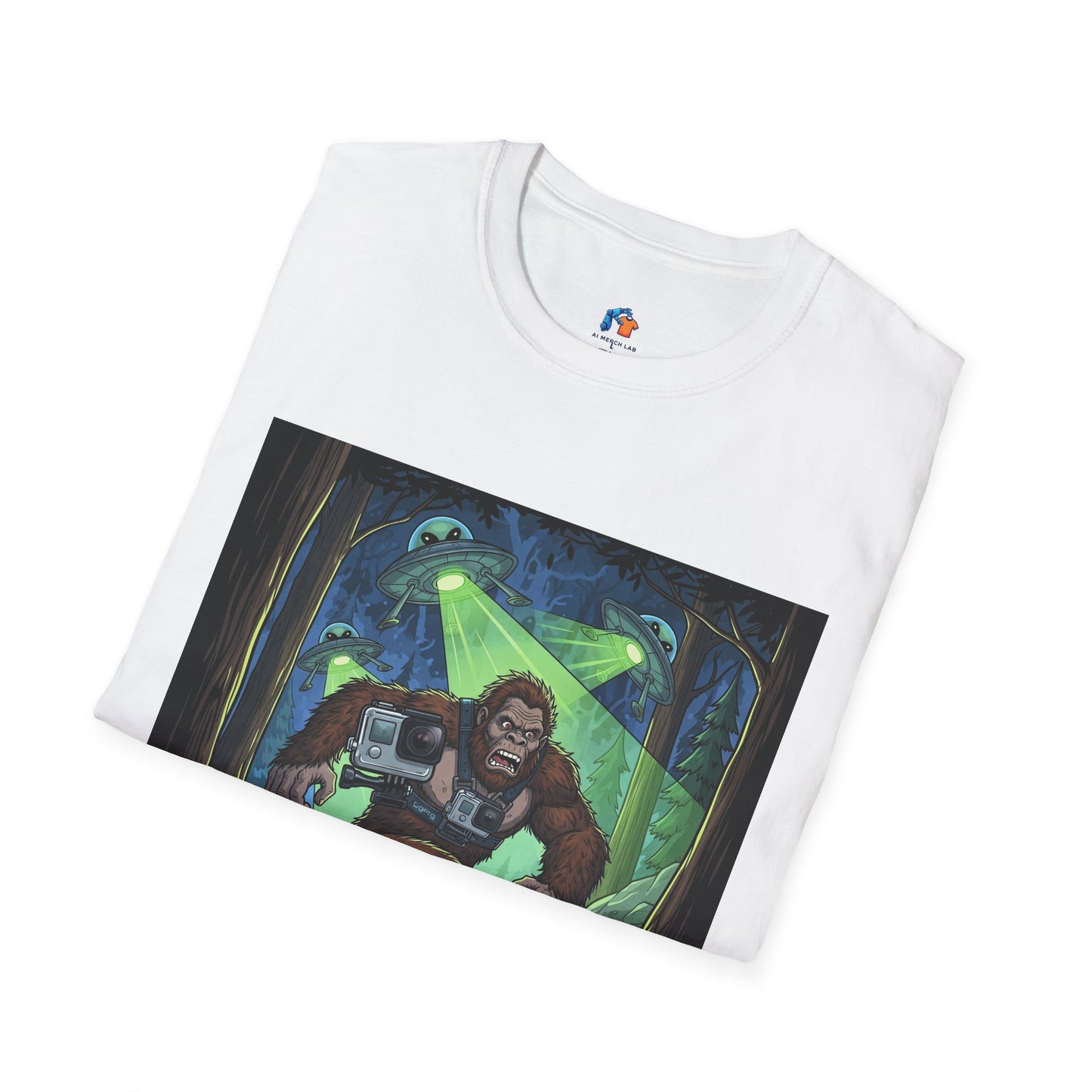 Alien Bigfoot T-Shirt, Unisex Graphic Tee, Humor Shirt, Quirky Gift for Friends, Casual Everyday Wear, Perfect for Parties