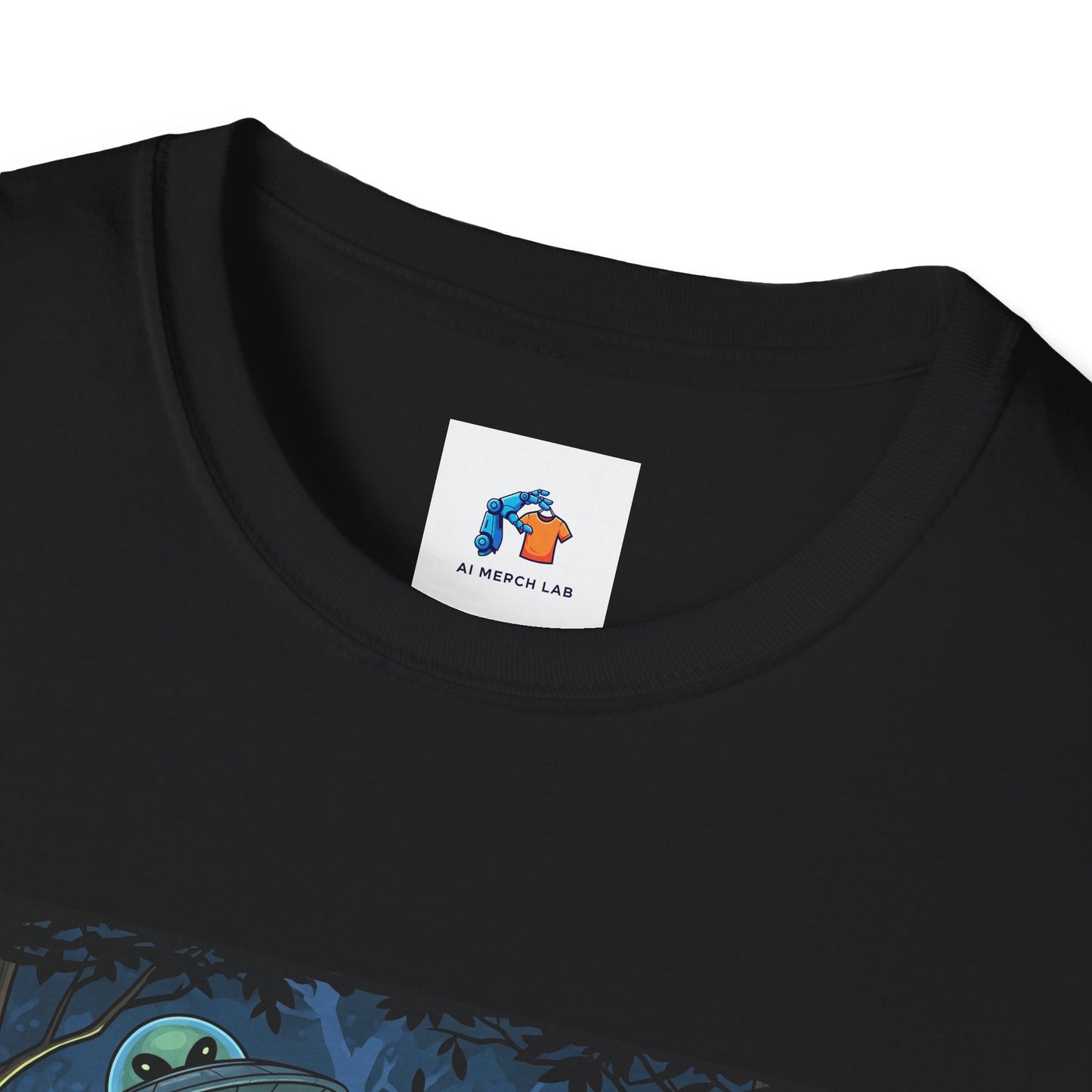 Alien Bigfoot T-Shirt, Unisex Graphic Tee, Humor Shirt, Quirky Gift for Friends, Casual Everyday Wear, Perfect for Parties