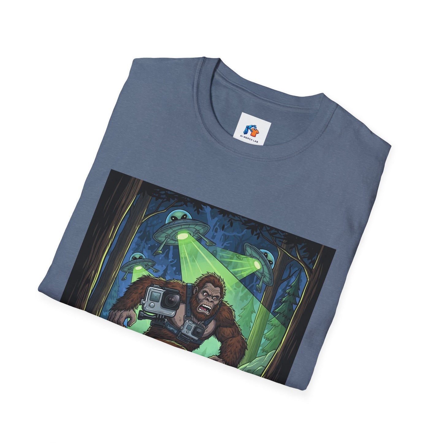 Alien Bigfoot T-Shirt, Unisex Graphic Tee, Humor Shirt, Quirky Gift for Friends, Casual Everyday Wear, Perfect for Parties