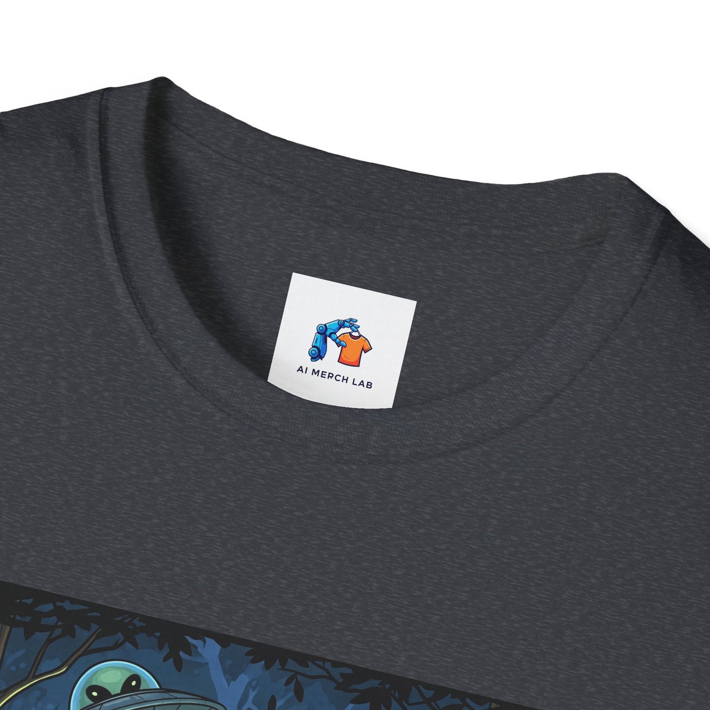 Alien Bigfoot T-Shirt, Unisex Graphic Tee, Humor Shirt, Quirky Gift for Friends, Casual Everyday Wear, Perfect for Parties