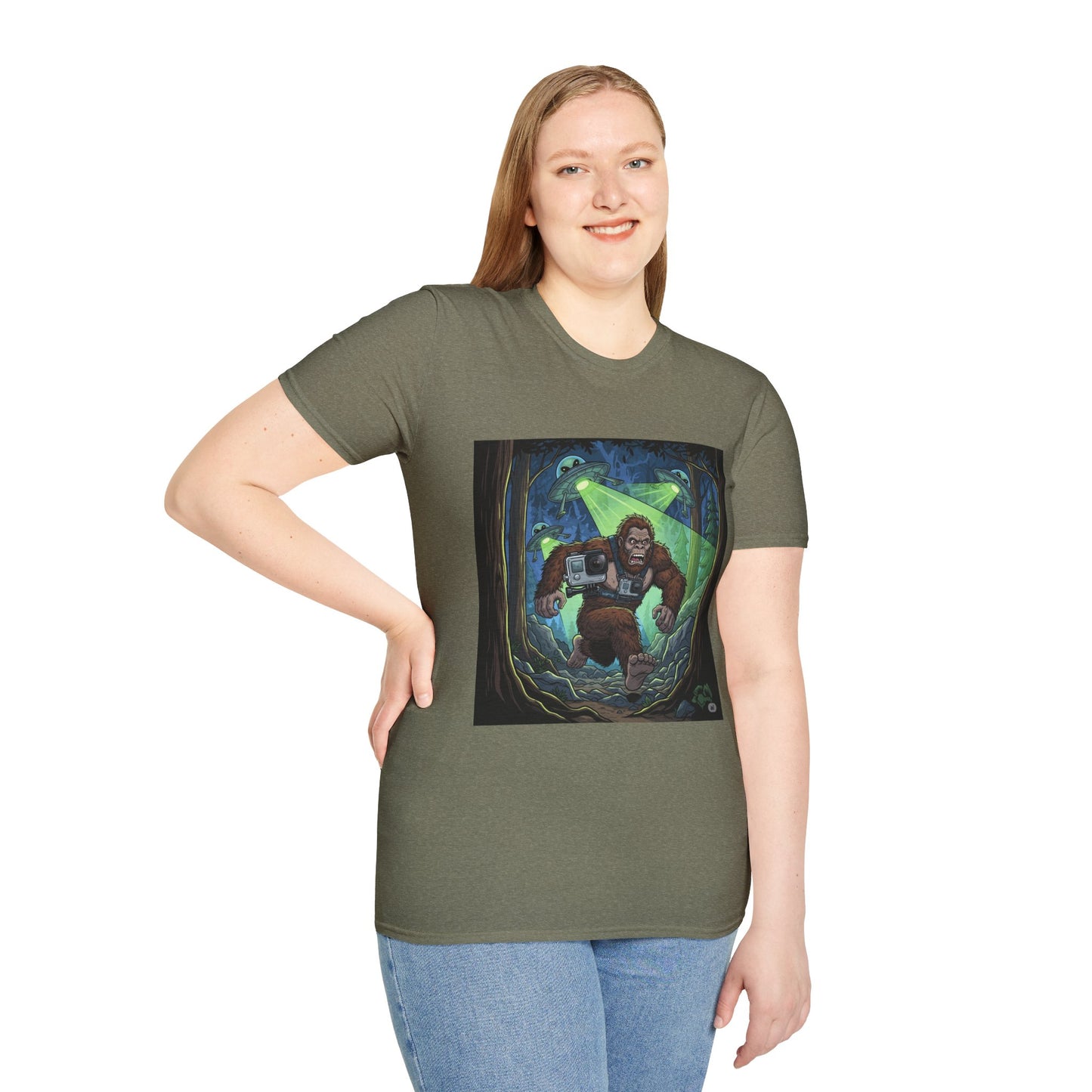 Alien Bigfoot T-Shirt, Unisex Graphic Tee, Humor Shirt, Quirky Gift for Friends, Casual Everyday Wear, Perfect for Parties